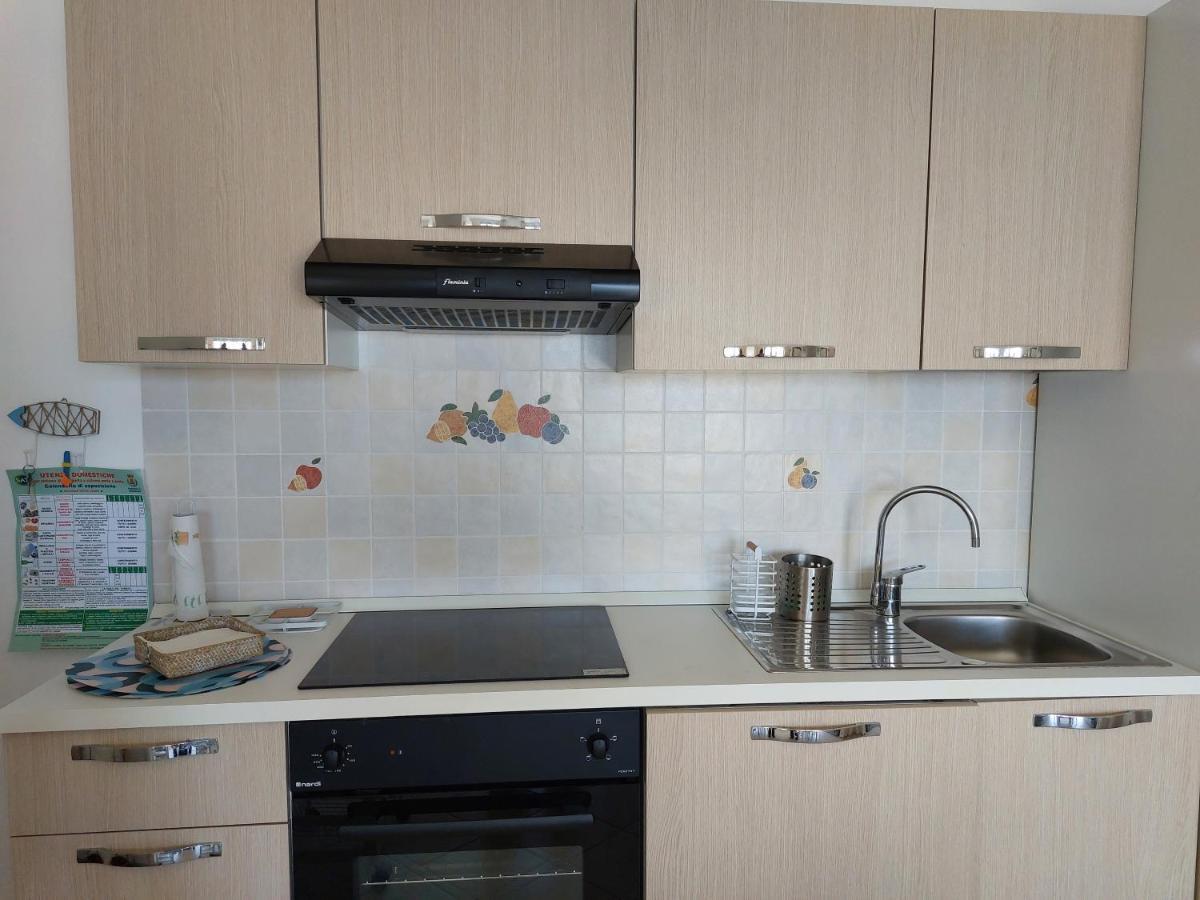 Una Finestra Sul Mare Monolocale Apartment Bergeggi Exterior photo