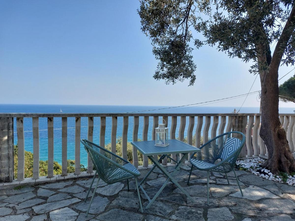 Una Finestra Sul Mare Monolocale Apartment Bergeggi Exterior photo