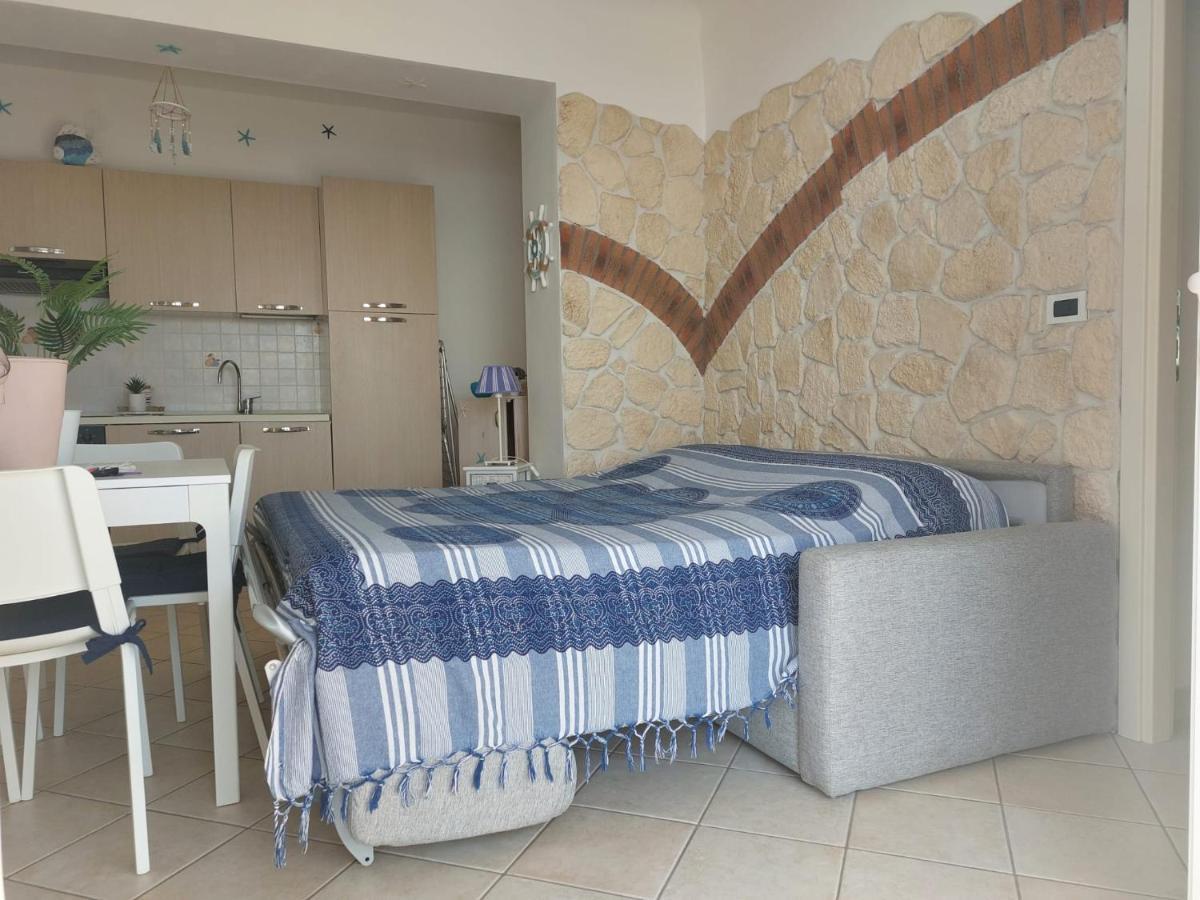 Una Finestra Sul Mare Monolocale Apartment Bergeggi Exterior photo